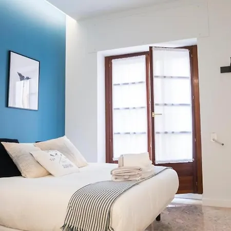 Dos Torres Exclusivos En Calle Alfonso I Apartamento *