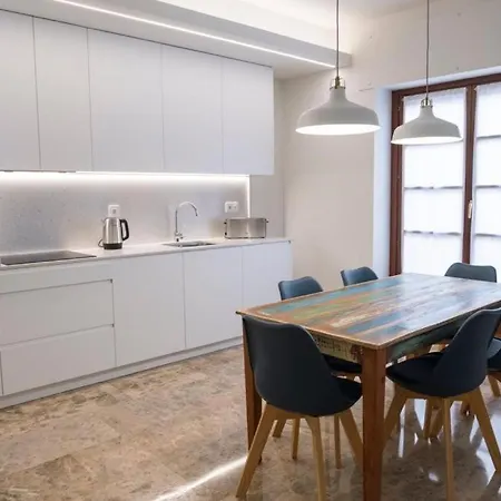 Dos Torres Exclusivos En Calle Alfonso I * Saragoça