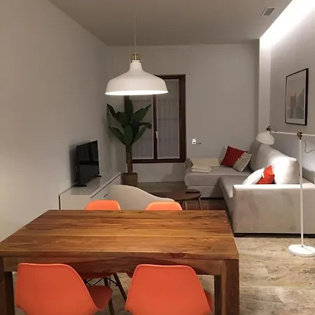 Apartamento Dos Torres Exclusivos En Calle Alfonso I