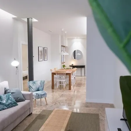 Apartamento Dos Torres Exclusivos En Calle Alfonso I *