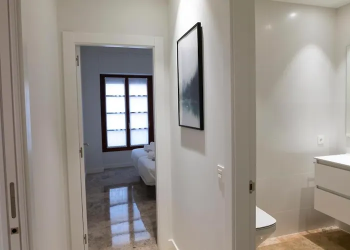 Dos Torres Exclusivos En Calle Alfonso I Апартаменты